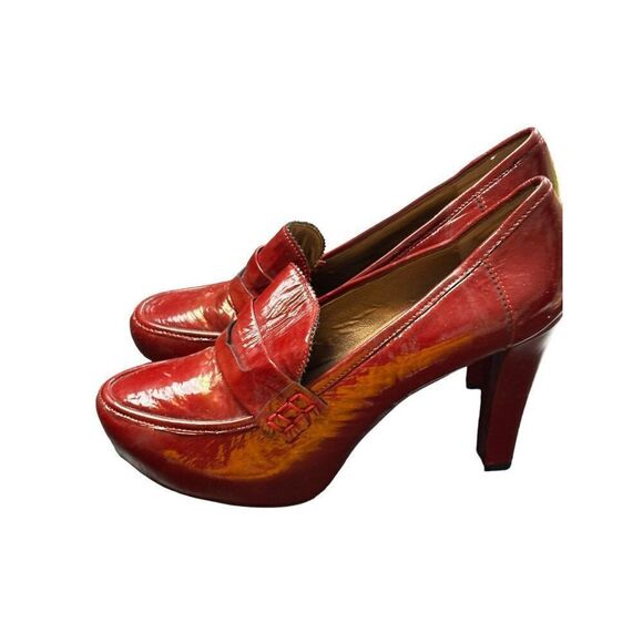 Me Too Red Patent Leather High Heel Loafers Size 8 - Picture 3 of 9